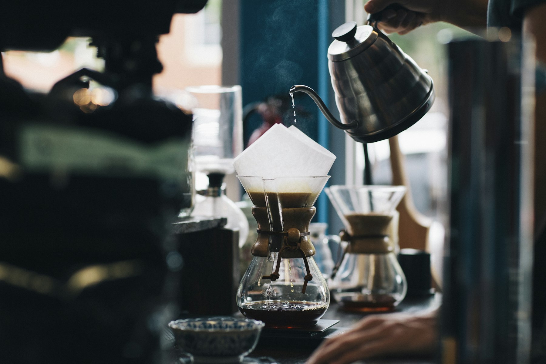 Hạt Fine Robusta Khe Sanh rang đậm dùng cho pha phin truyền thống